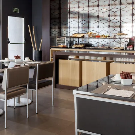 מלון Ac By Marriott 4*